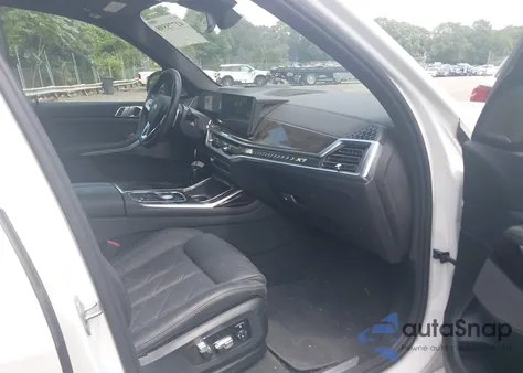 2023 BMW X7 xDrive40I из США, поврежденный, VIN 5UX23EM09P9P26824